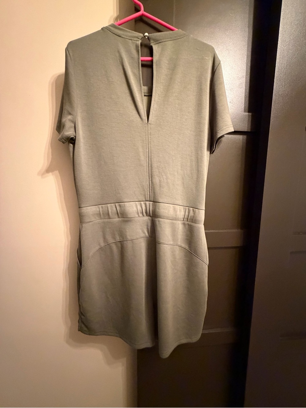 Olive Short-Sleeve Drawstring Romper - Picture 3 of 3